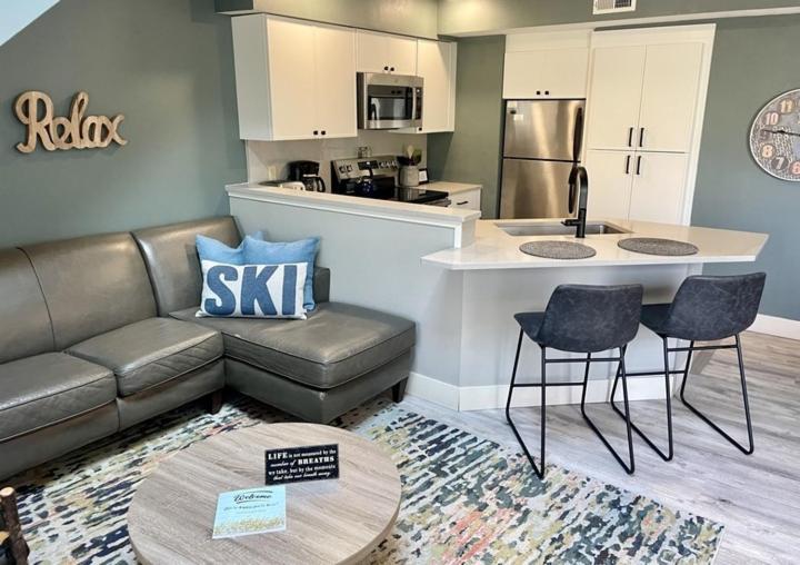 Wintergreen Condos Thompsonville Chambre photo